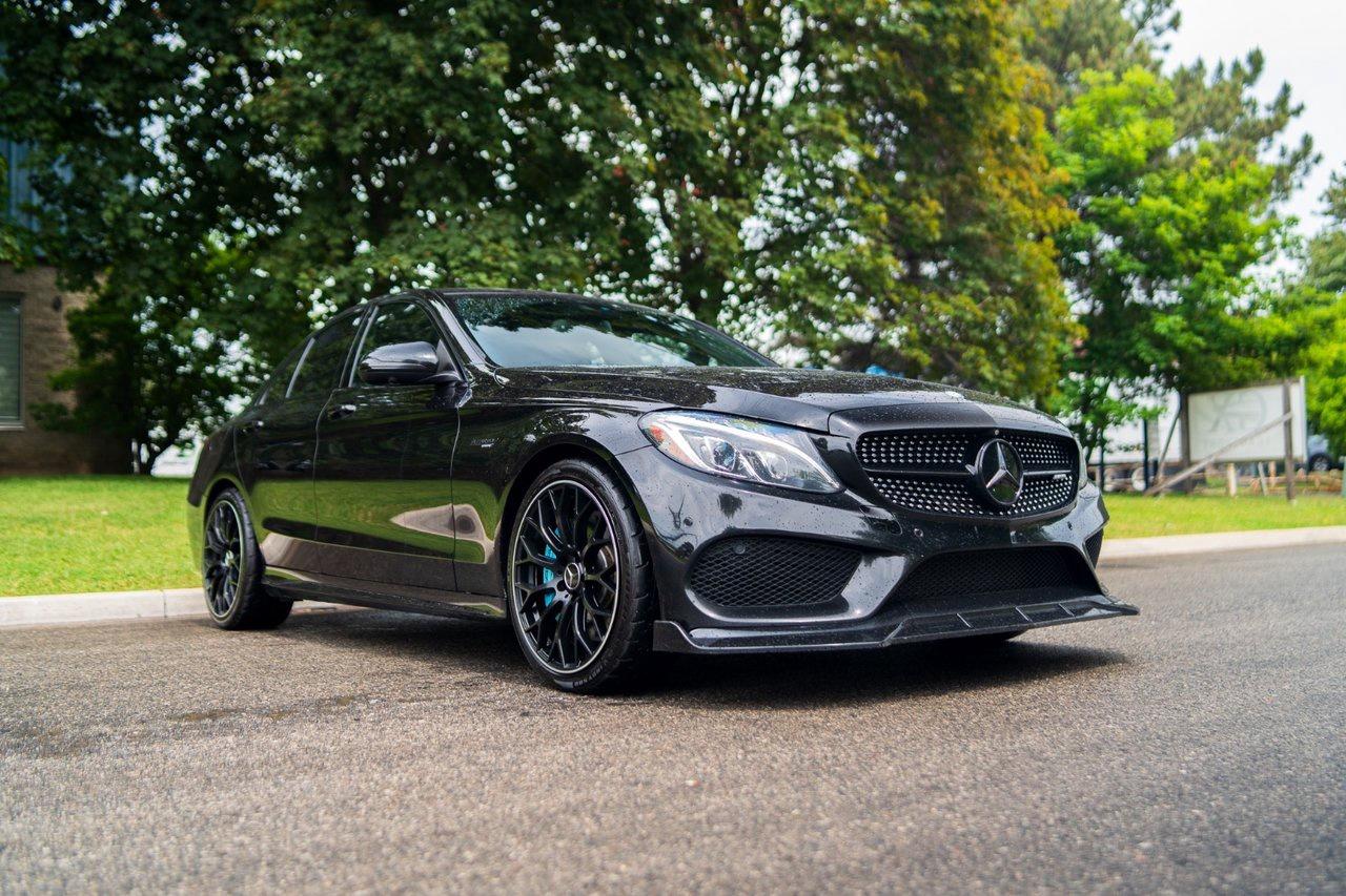 2017 Mercedes-Benz C-Class AMG C 43 Photo2