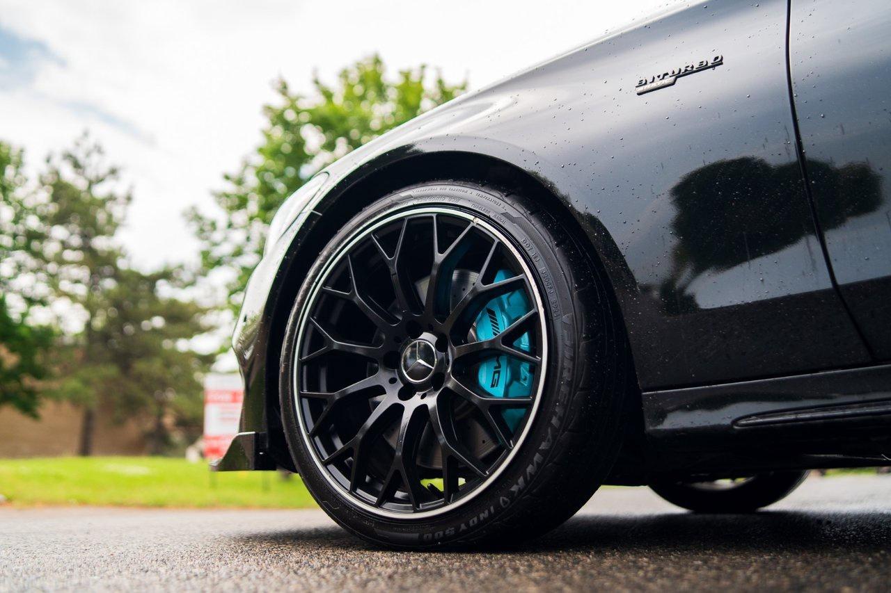 2017 Mercedes-Benz C-Class AMG C 43 Photo