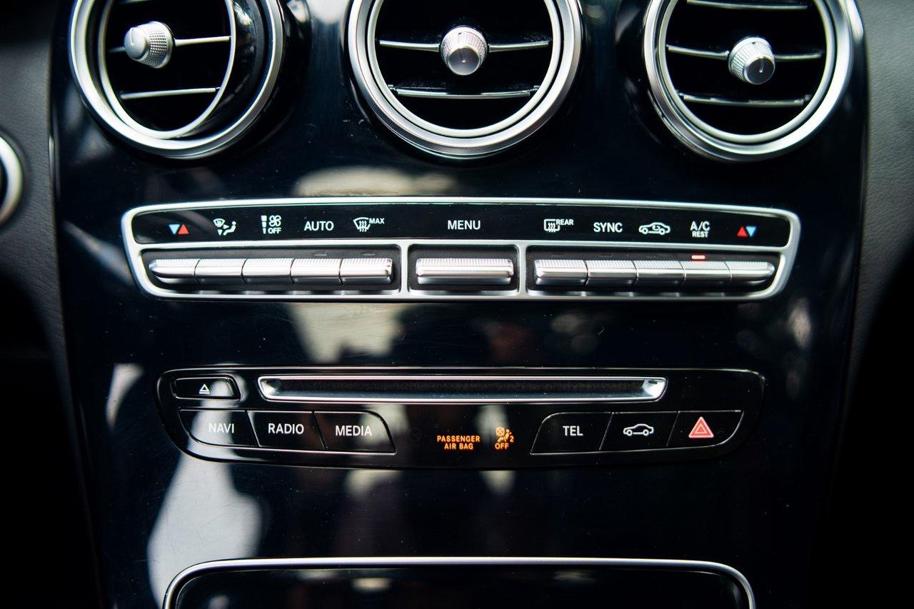 2017 Mercedes-Benz C-Class AMG C 43 Photo