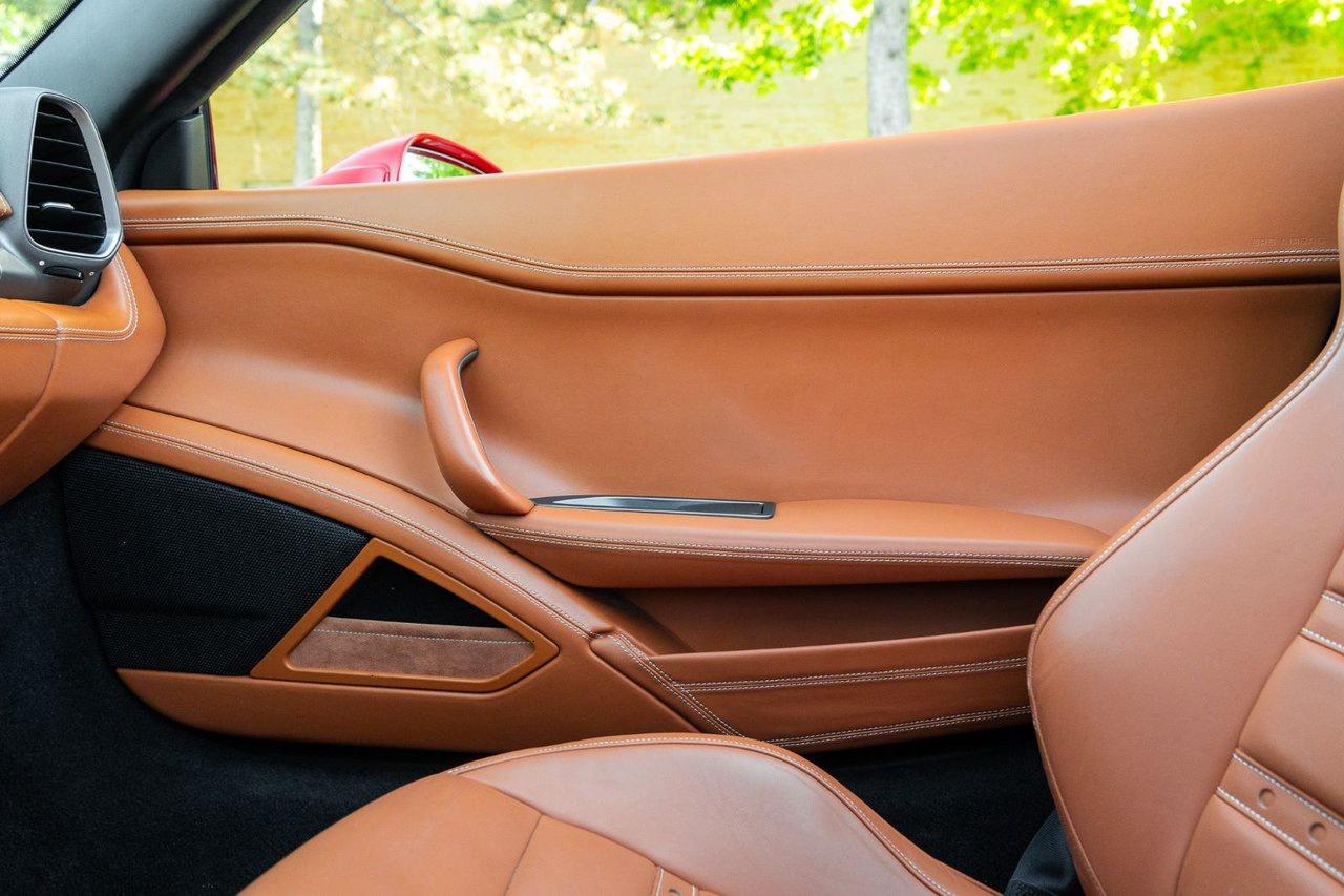 2014 Ferrari 458 ITALIA Spider Photo