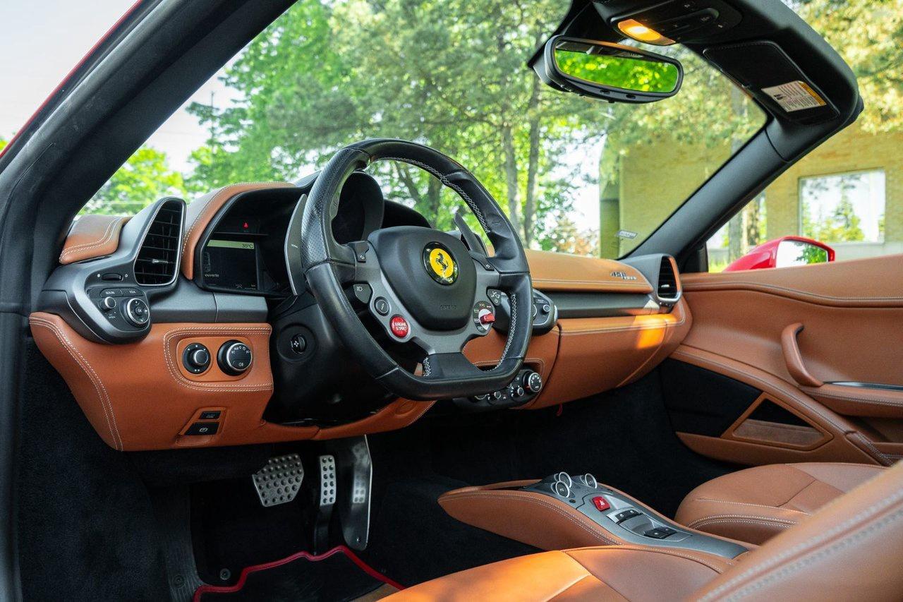 2014 Ferrari 458 ITALIA Spider Photo