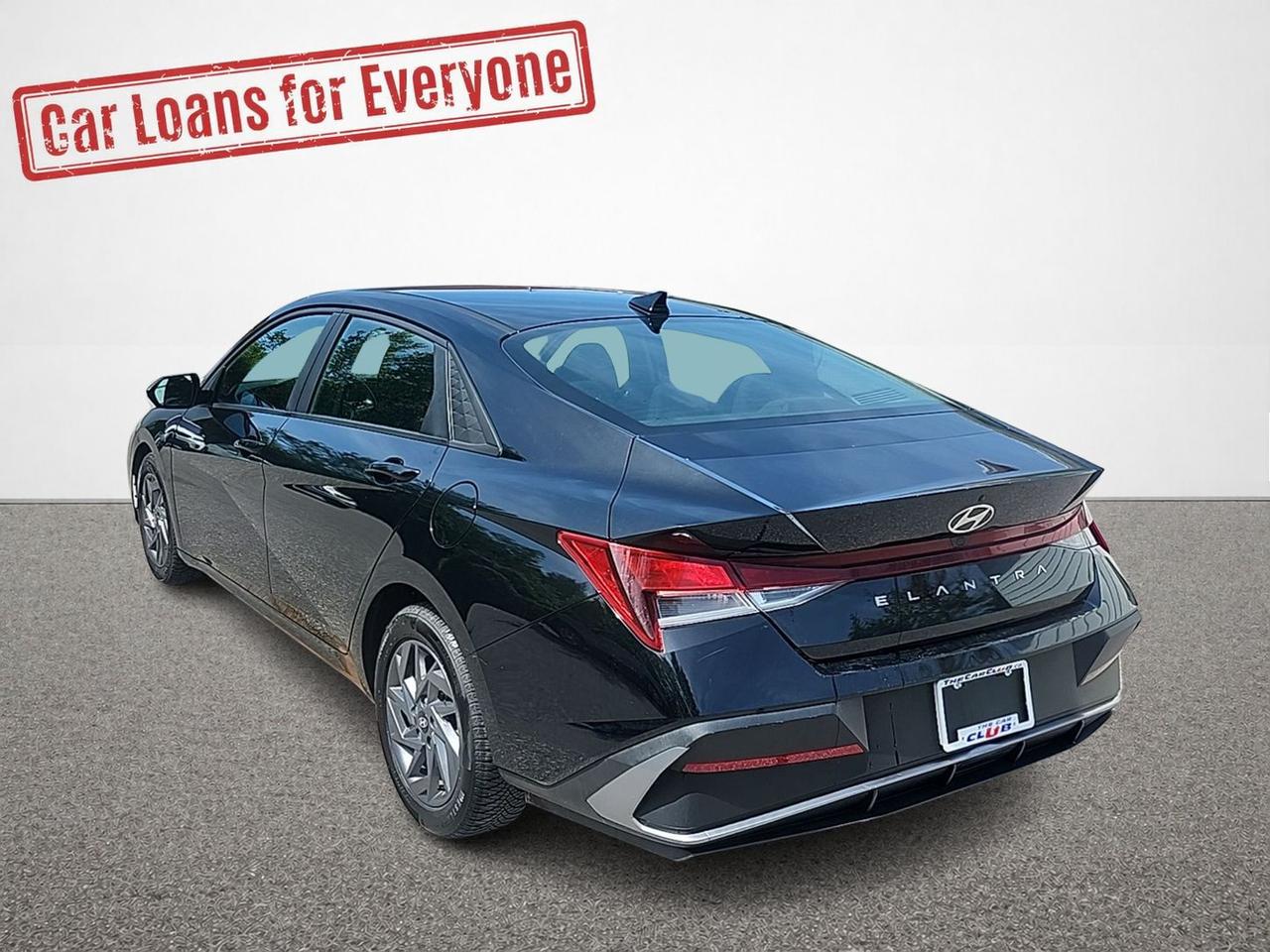 2024 Hyundai Elantra Preferred Photo