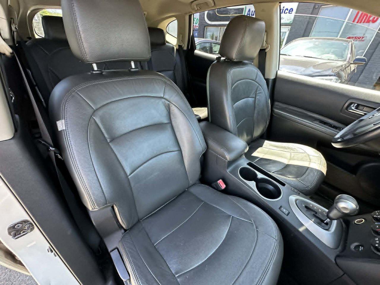 2010 Nissan Rogue SL - Photo #11