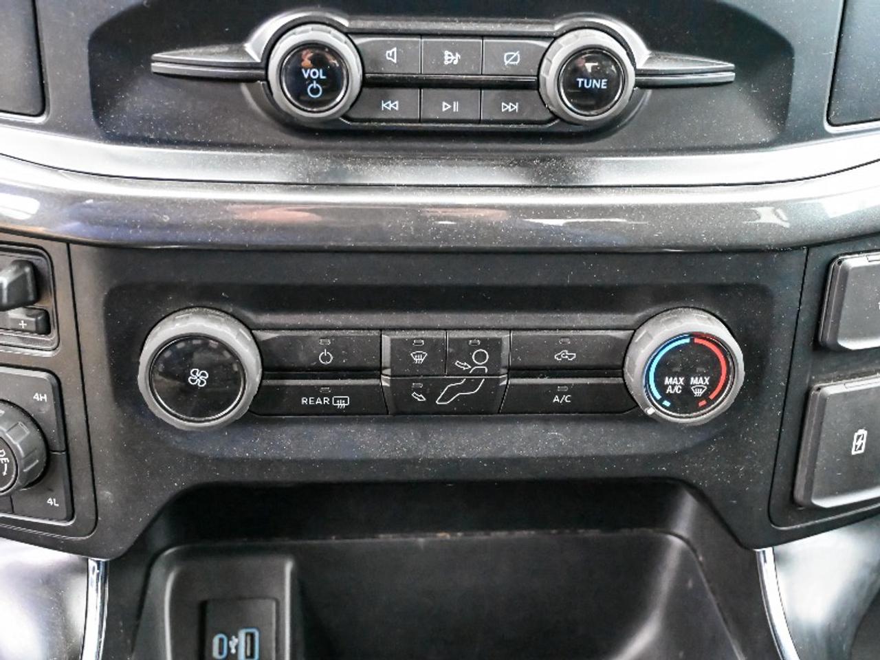 2023 Ford F-150 XL Photo