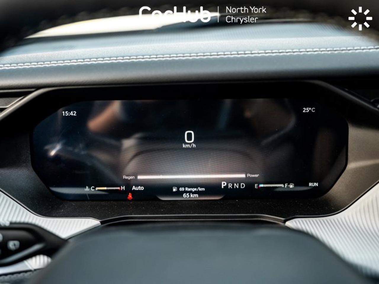 2026 Jeep Cherokee Limited Panoroof Heated Seats & Wheel Remote Start Blind Spot Alert Photo