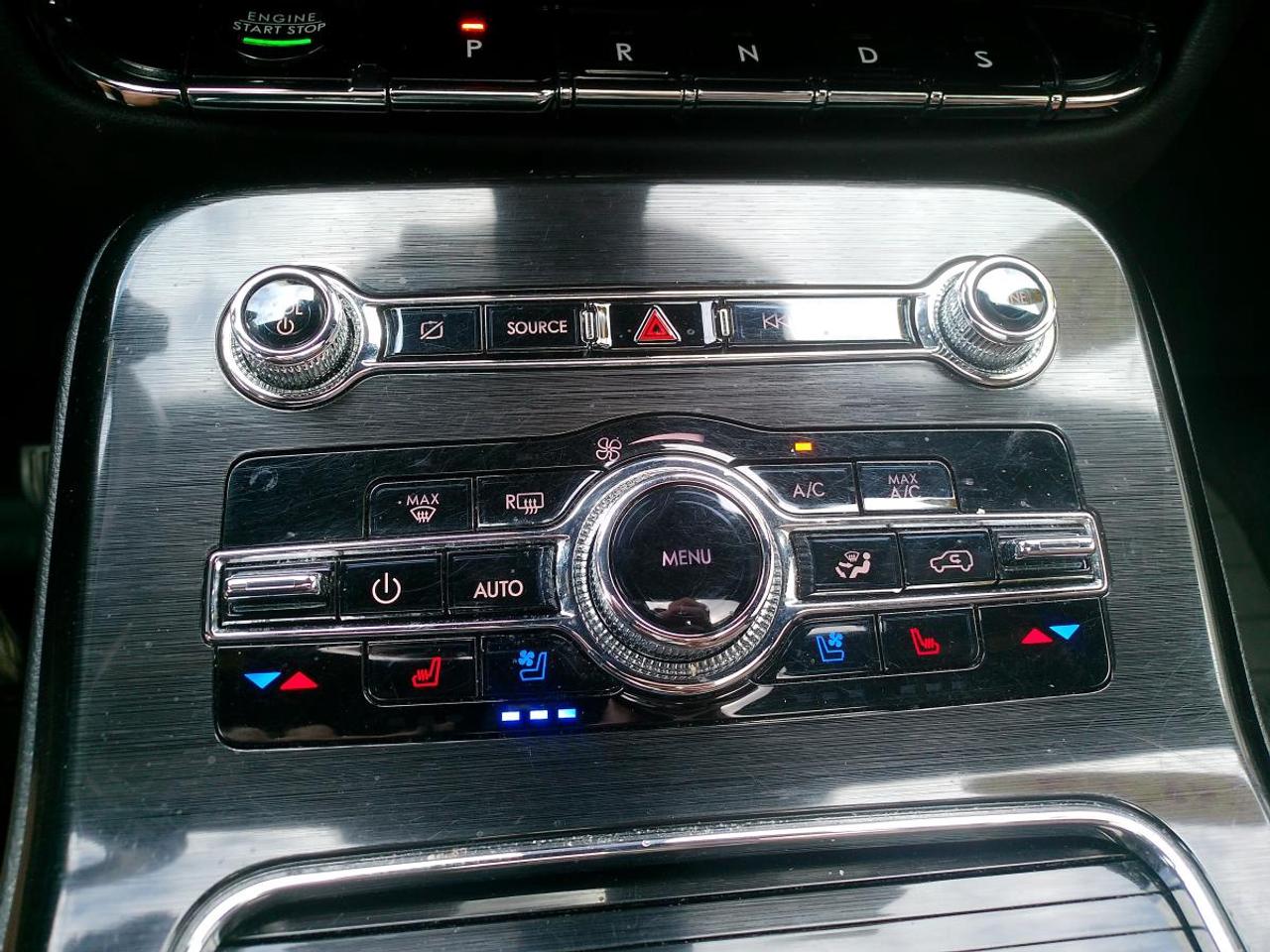 2023 Lincoln Nautilus Reserve AWD Photo