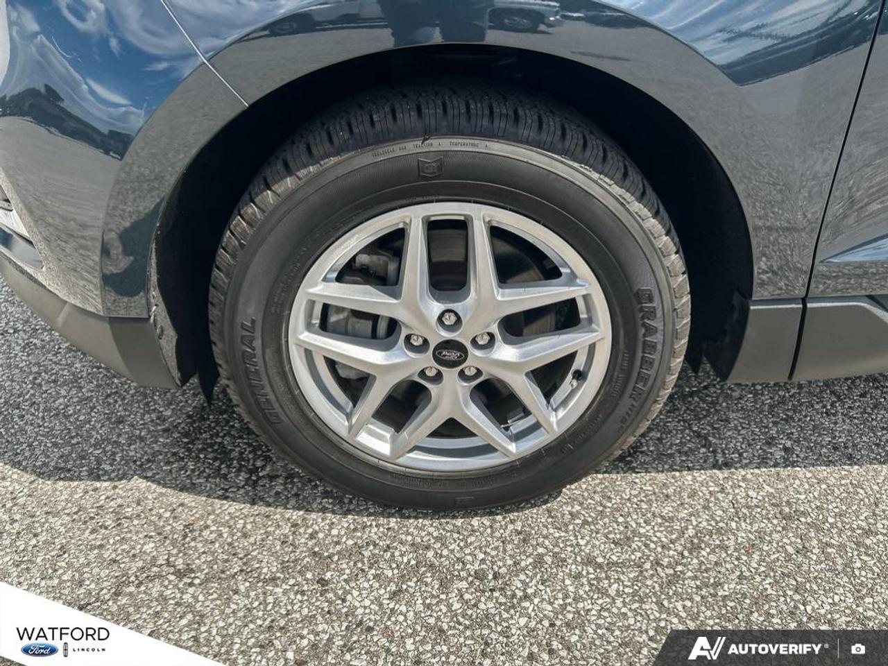 2024 Ford Edge SEL AWD Photo