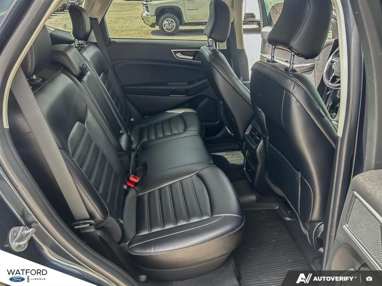 2024 Ford Edge SEL AWD Photo