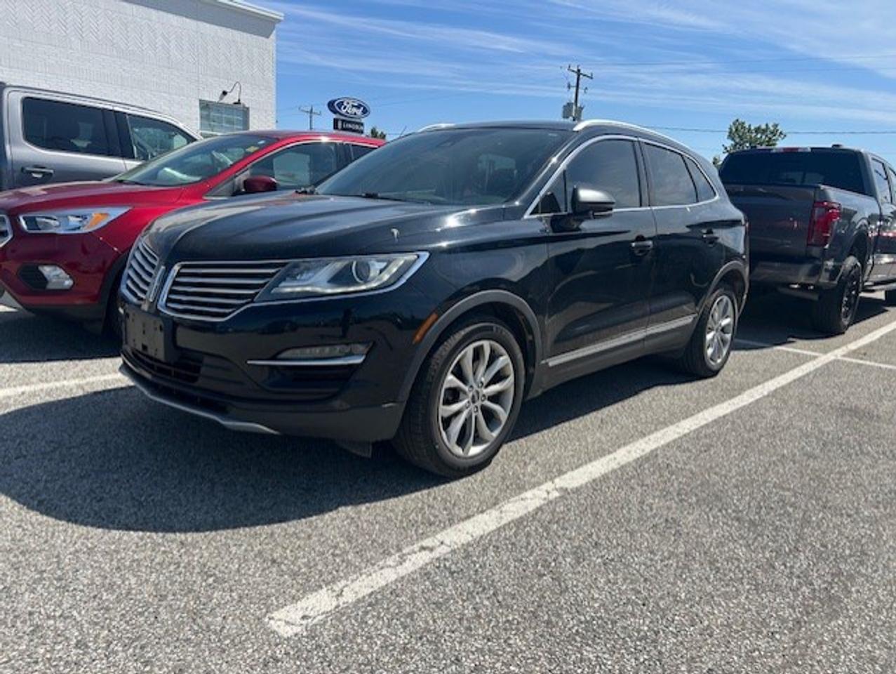 Used 2018 Lincoln MKC AWD SELECT for sale in Watford, ON