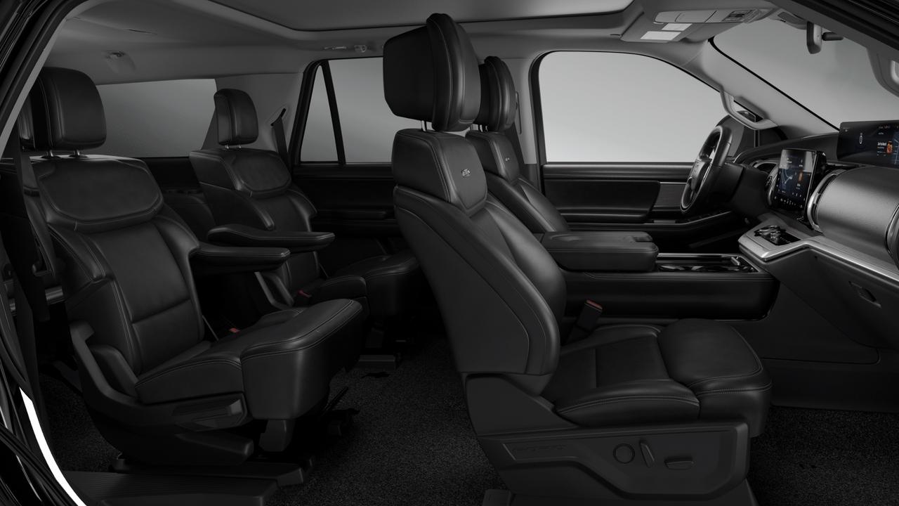 2026 Ford Expedition Max Platinum Photo