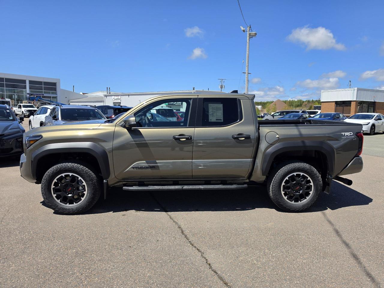 2026 Toyota Tacoma TRD Off-Road Premium Photo1