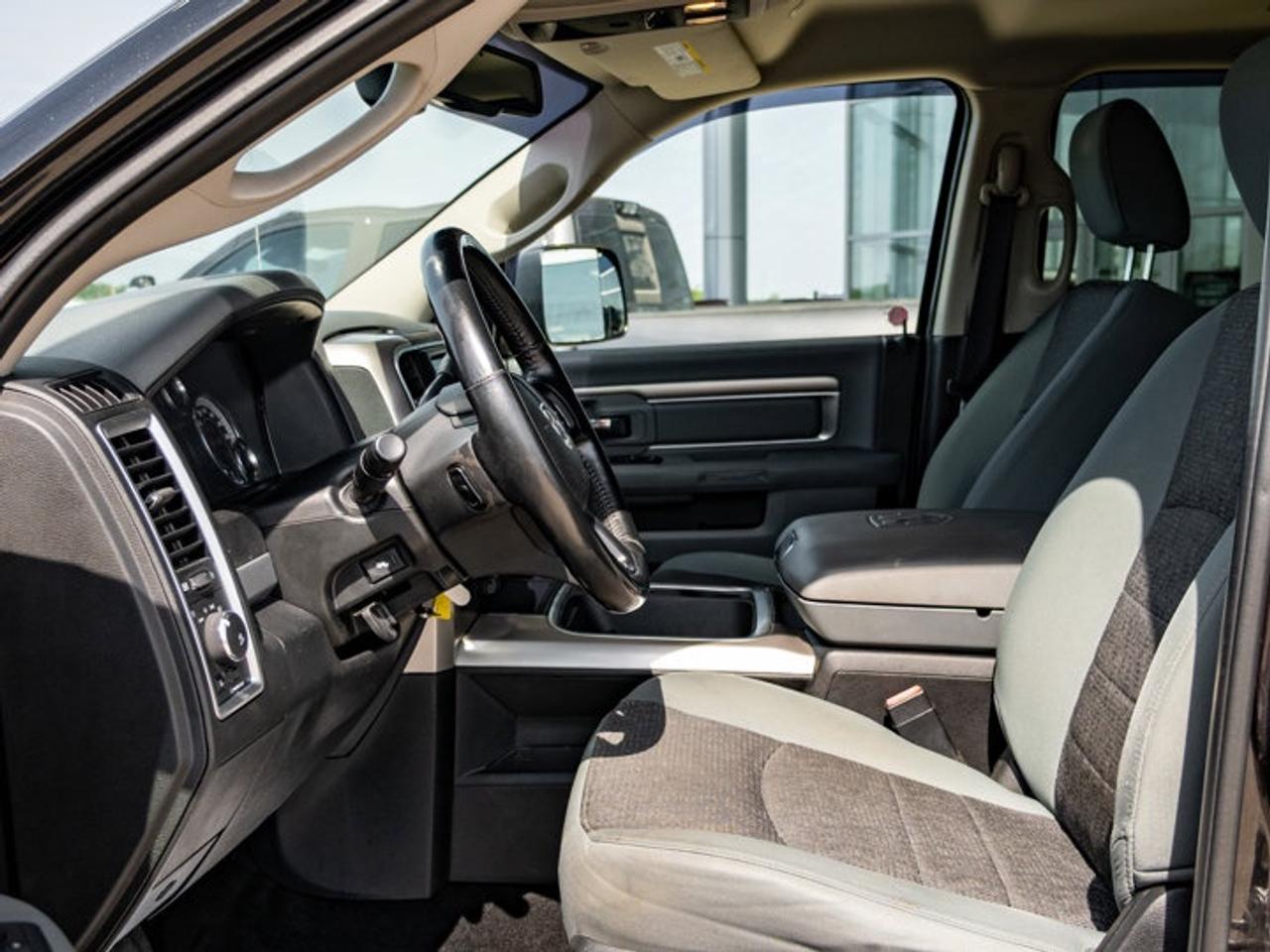 2017 RAM 2500 SLT Photo