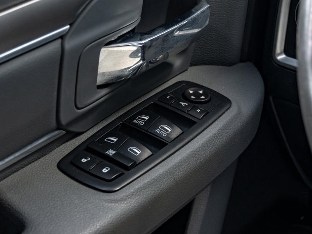 2017 RAM 2500 SLT Photo