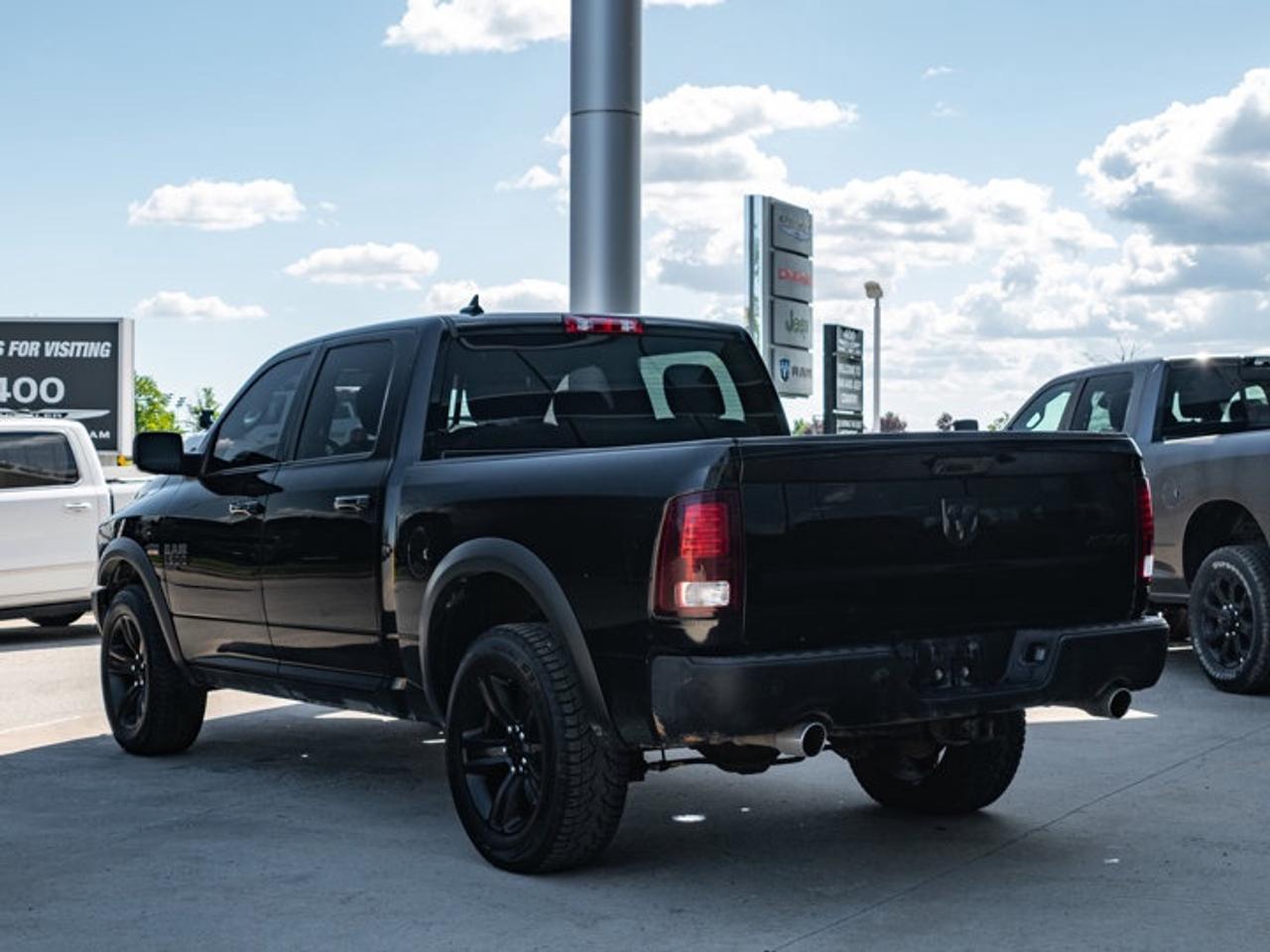 2021 RAM 1500 Classic WARLOCK Photo