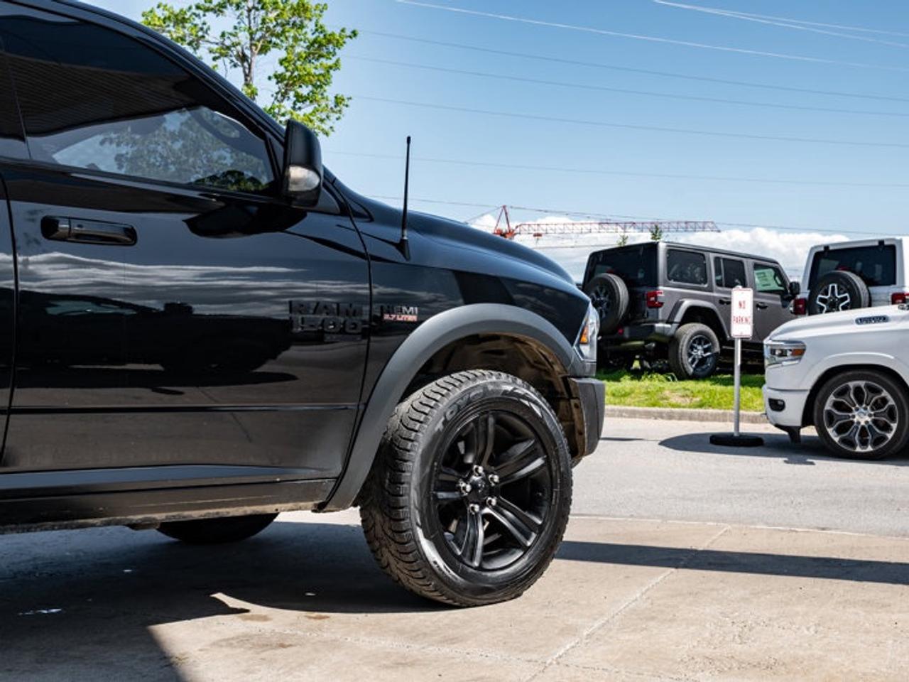 2021 RAM 1500 Classic WARLOCK Photo