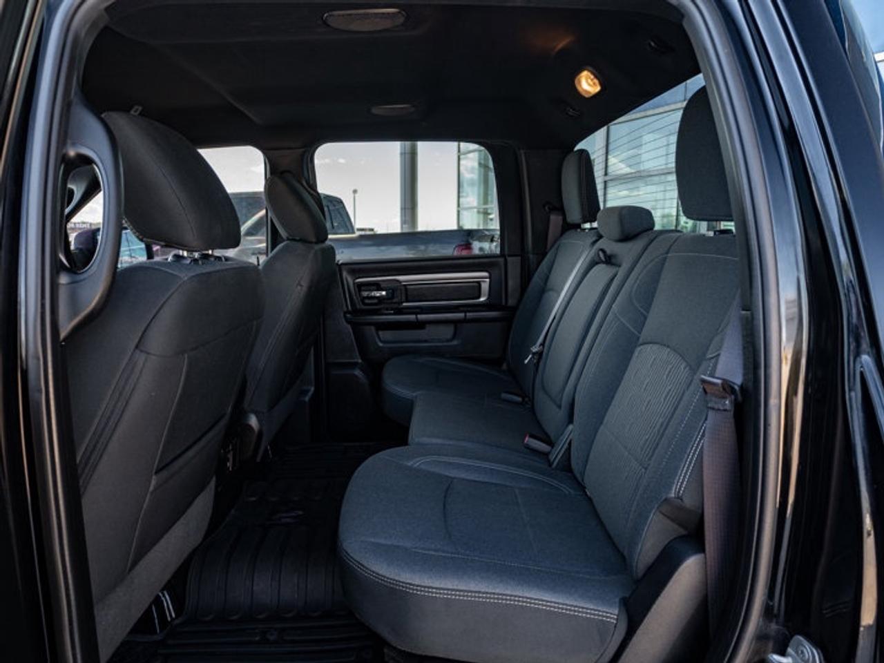 2021 RAM 1500 Classic WARLOCK Photo