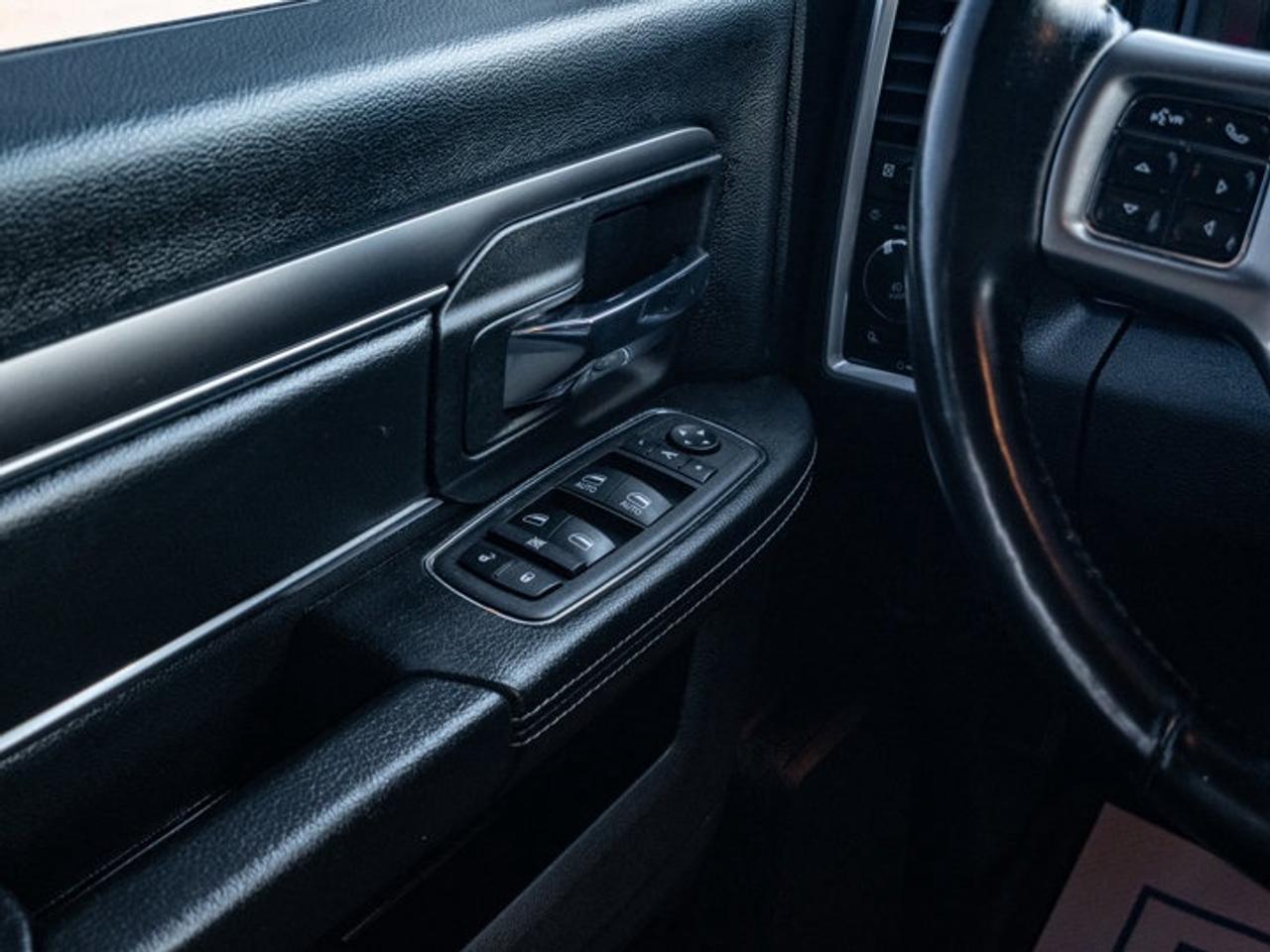 2021 RAM 1500 Classic WARLOCK Photo