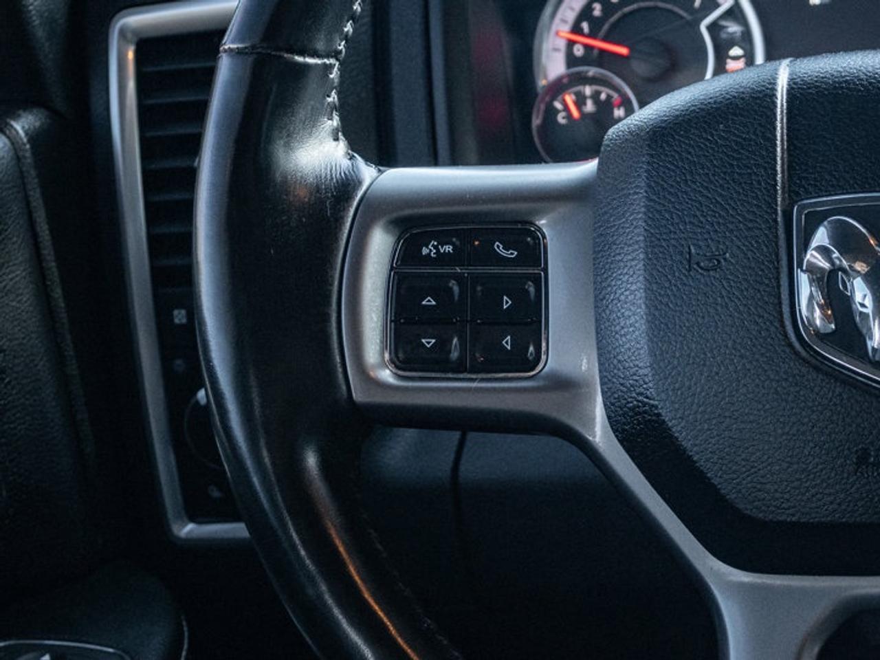2021 RAM 1500 Classic WARLOCK Photo