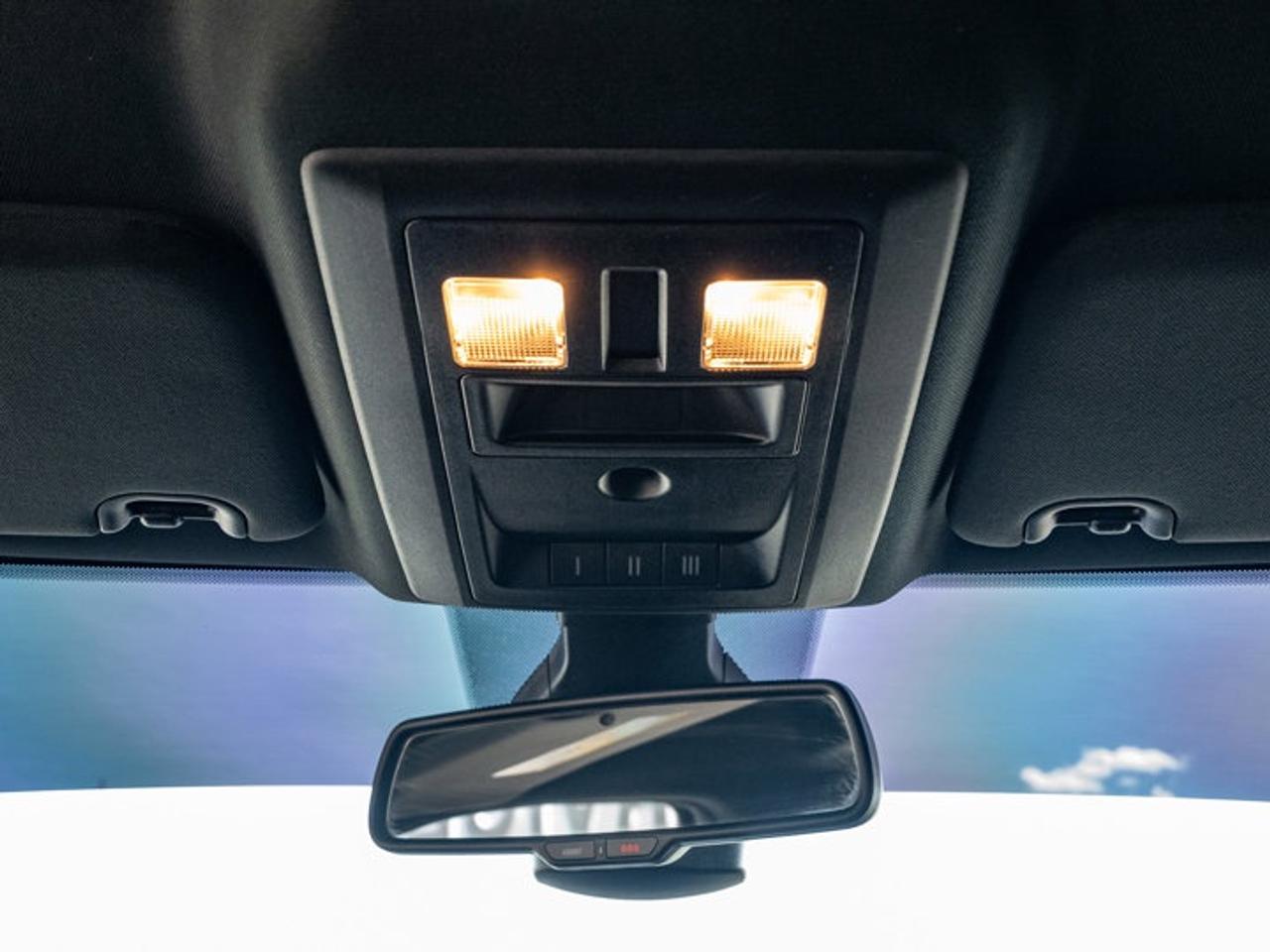2021 RAM 1500 Classic WARLOCK Photo