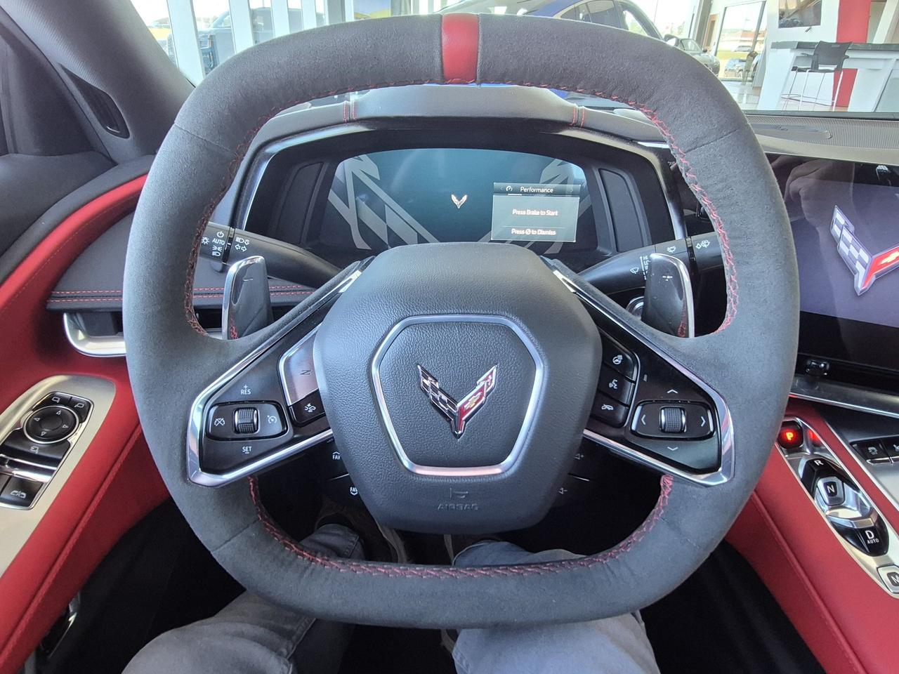 2024 Chevrolet Corvette Stingray 2LT 6.2 V8 ENGINE, Z51 PERFORMANCE PACKAGE Photo