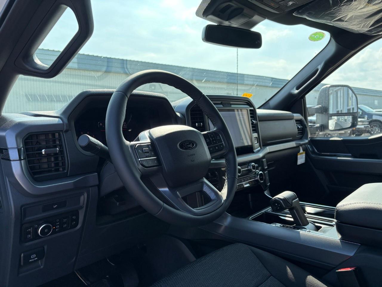 2026 Ford F-150 XLT 4WD SuperCrew 6.5' Box Photo