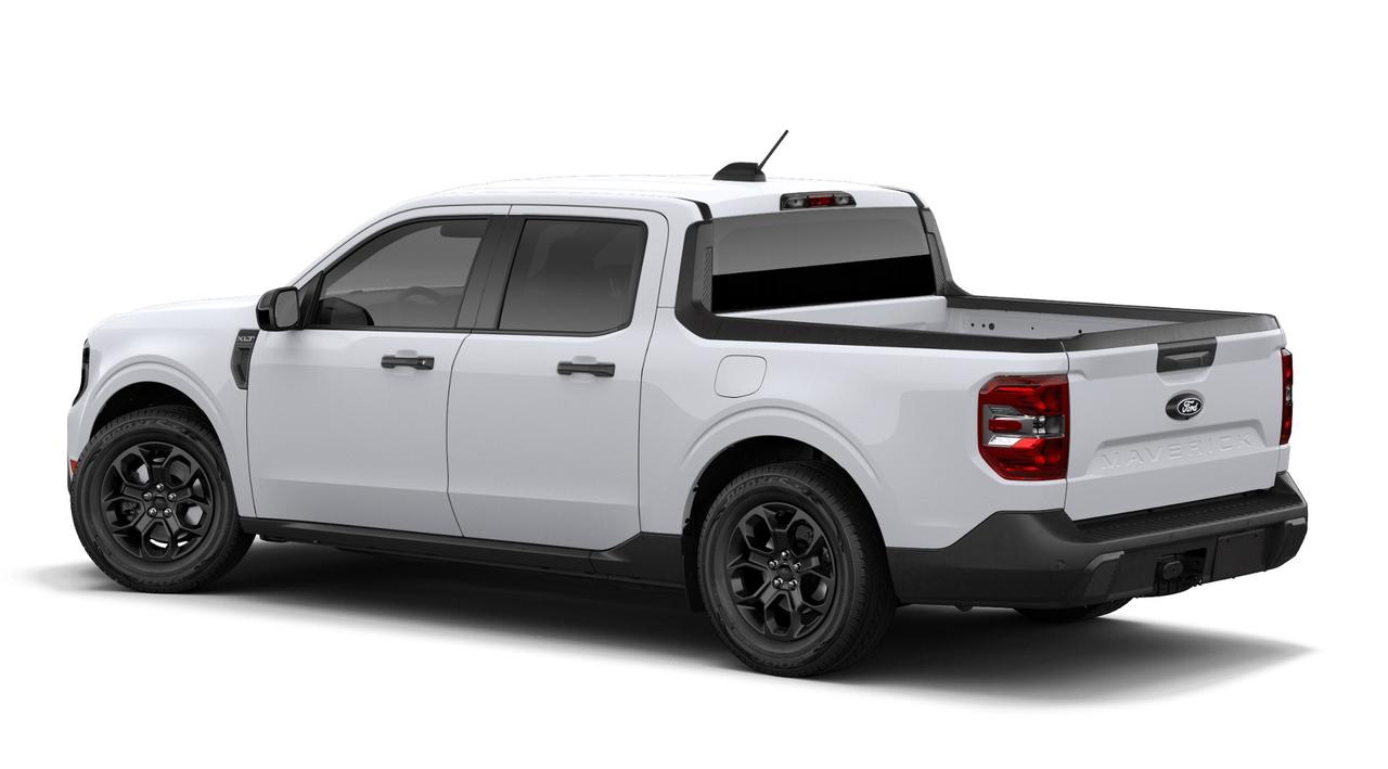 2026 Ford Maverick XLT AWD SuperCrew Photo1