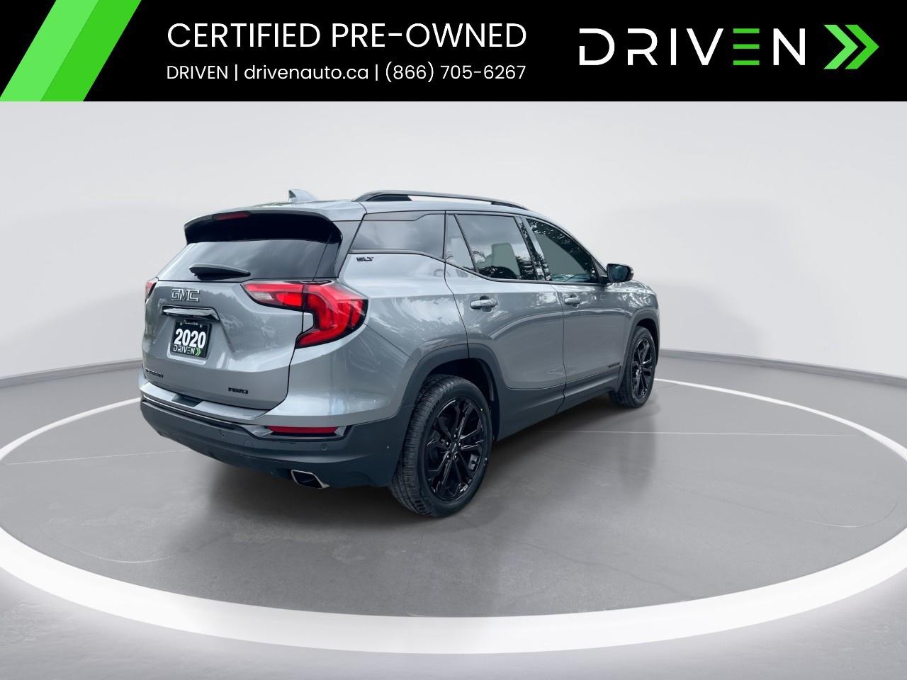 2020 GMC Terrain AWD SLT Photo