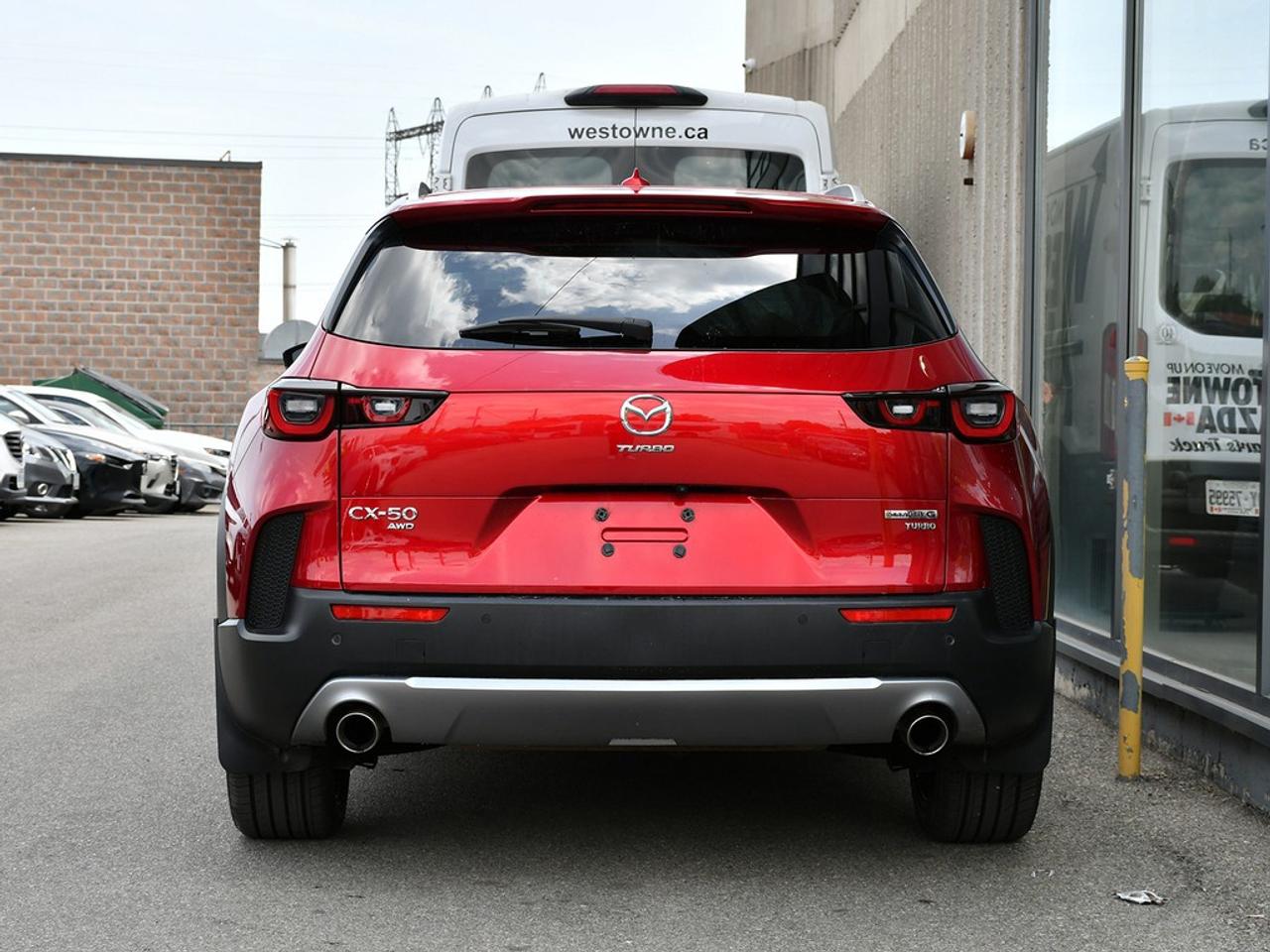 2024 Mazda CX-50  Photo