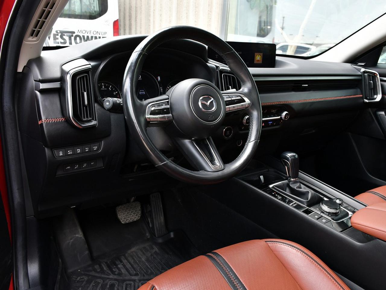 2024 Mazda CX-50  Photo