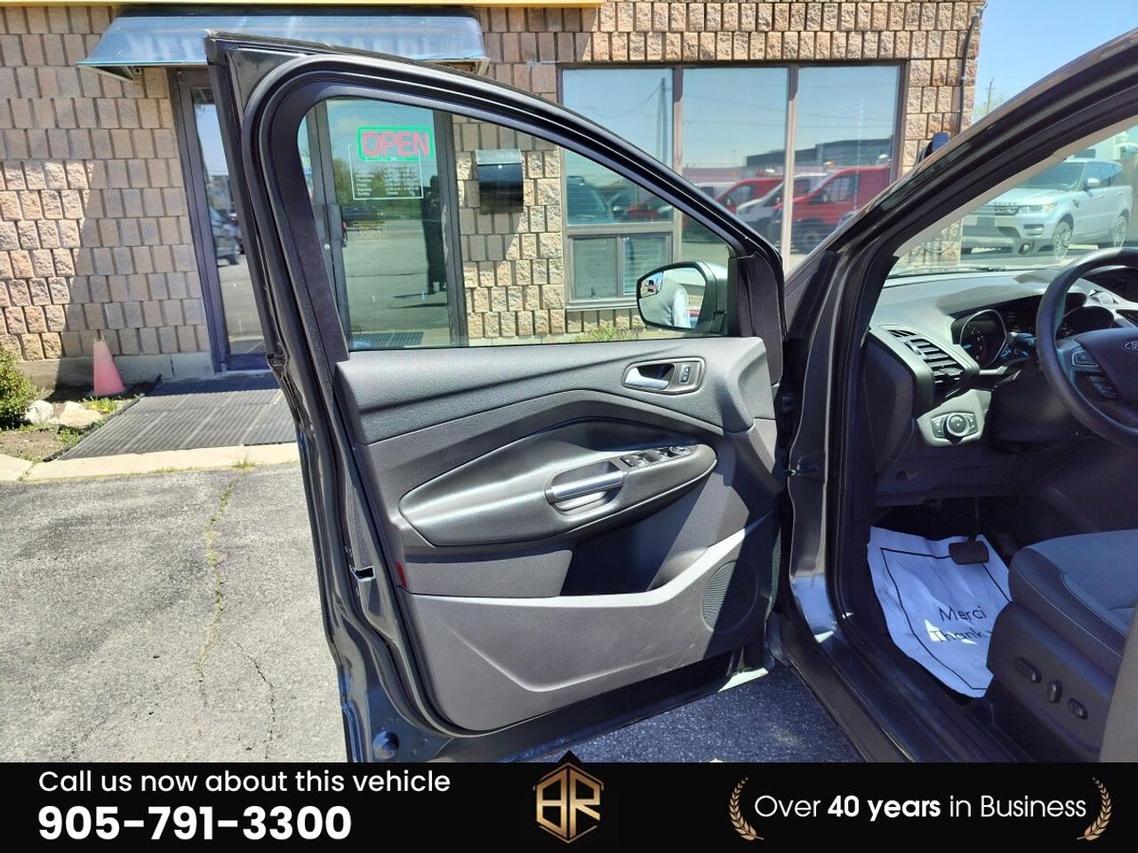 2018 Ford Escape SE | Heated Seats | AWD Photo