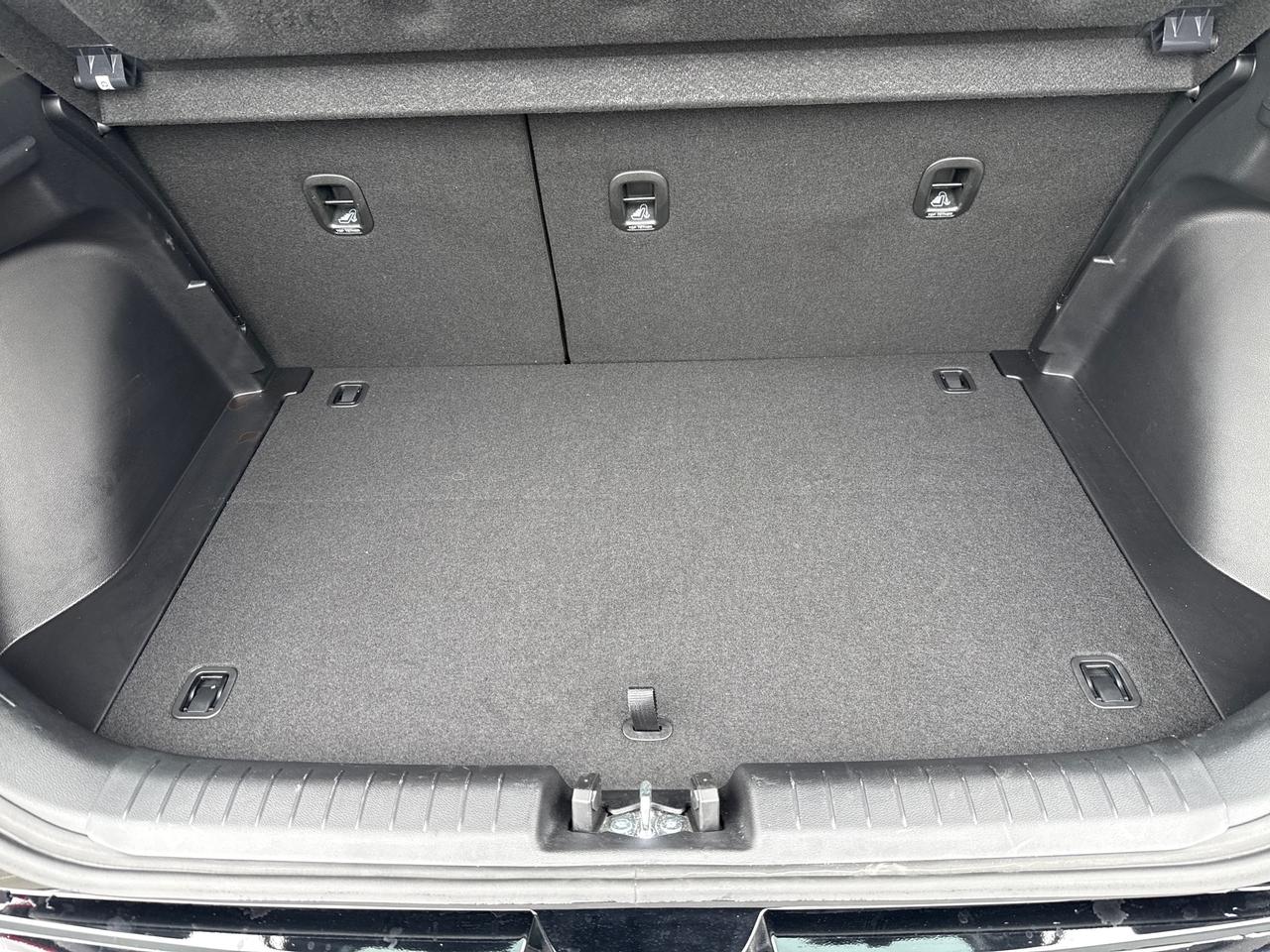 2023 Hyundai Venue Essential Photo