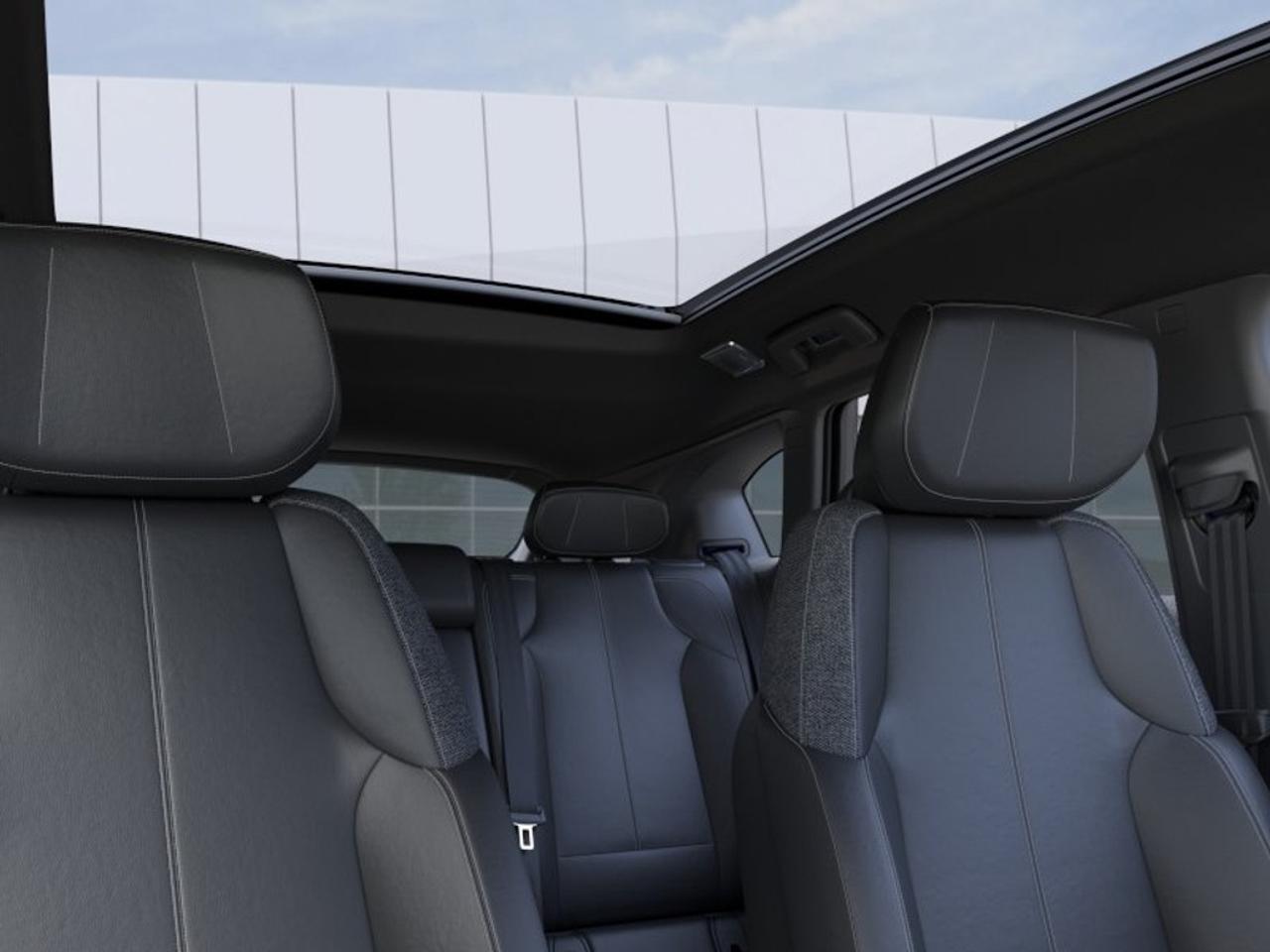 2026 Cadillac OPTIQ Luxury Photo