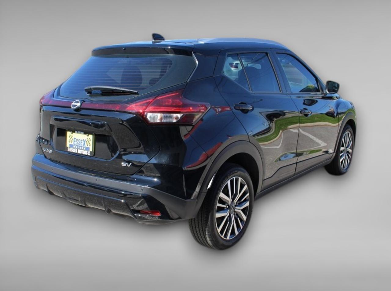 2024 Nissan Kicks SV*Low Ks*Heated Seats*CarPlay*Rear Cam*Gas Saver Photo