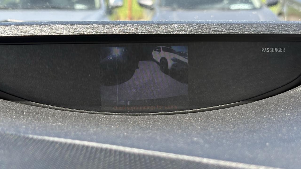 2011 Toyota Venza LE Photo