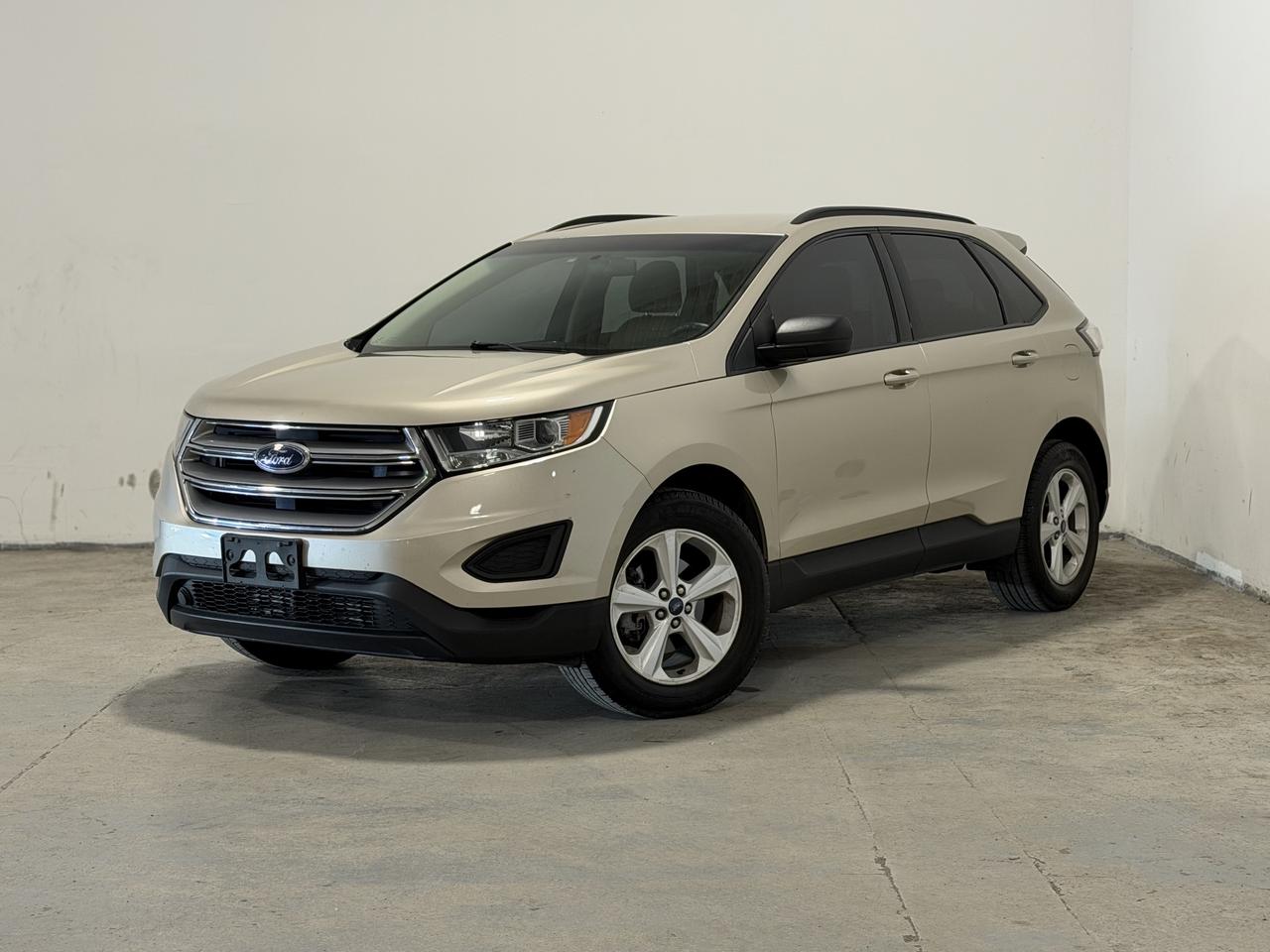 2018 Ford Edge SE FWD - Photo #1