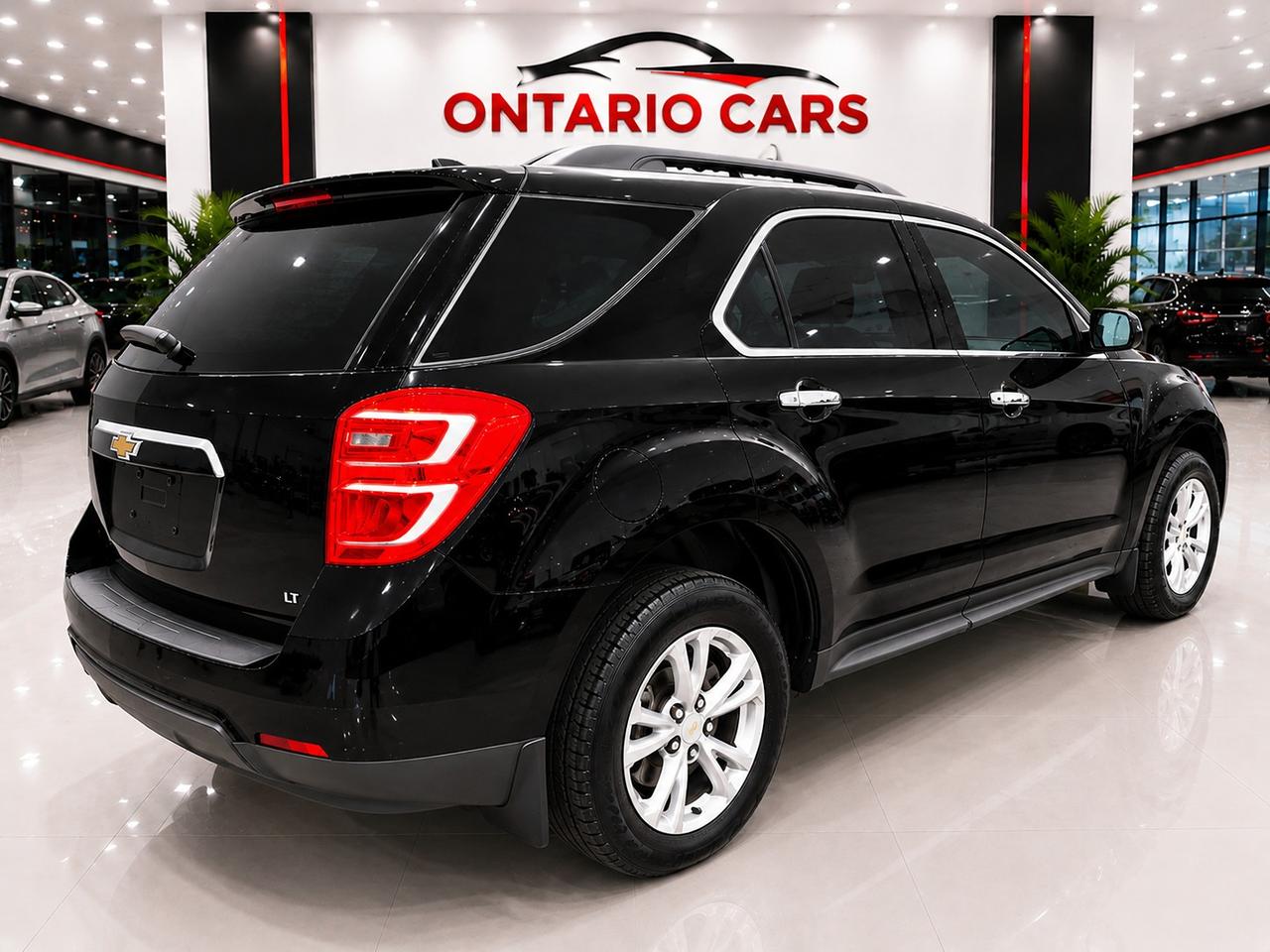 2017 Chevrolet Equinox LT Photo