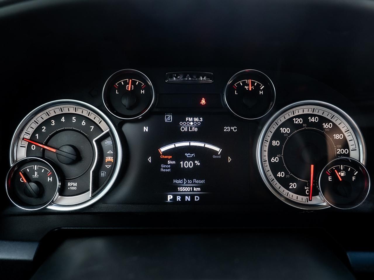 2019 RAM 1500 Classic Express 4x4 Crew Cab Photo36