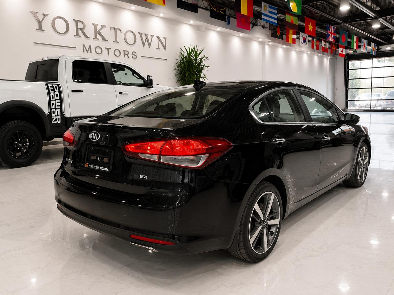 2018 Kia Forte EX LUXURY | LEATHER Photo