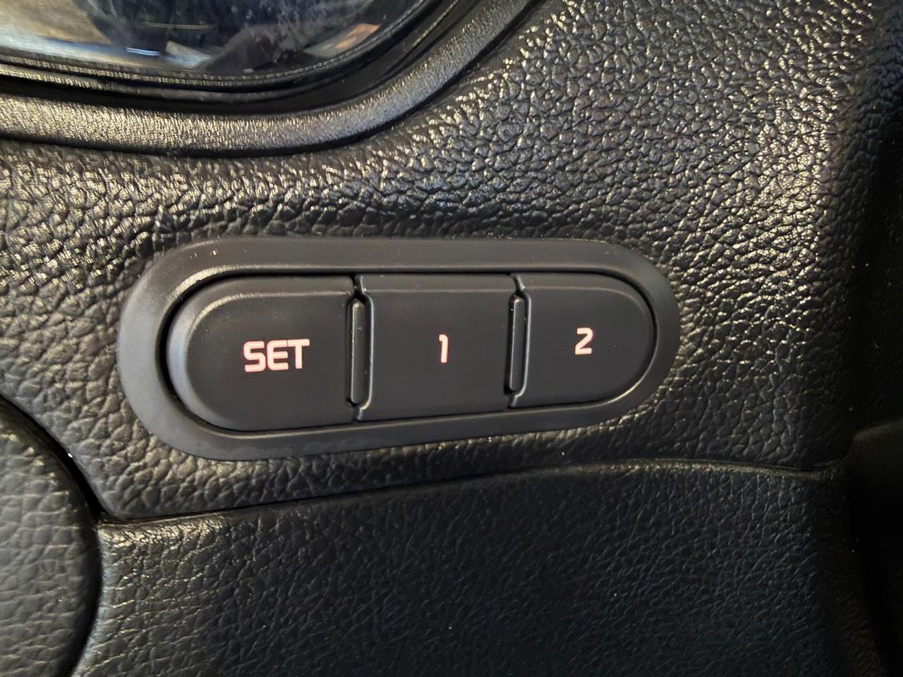2018 Kia Forte EX LUXURY | LEATHER Photo