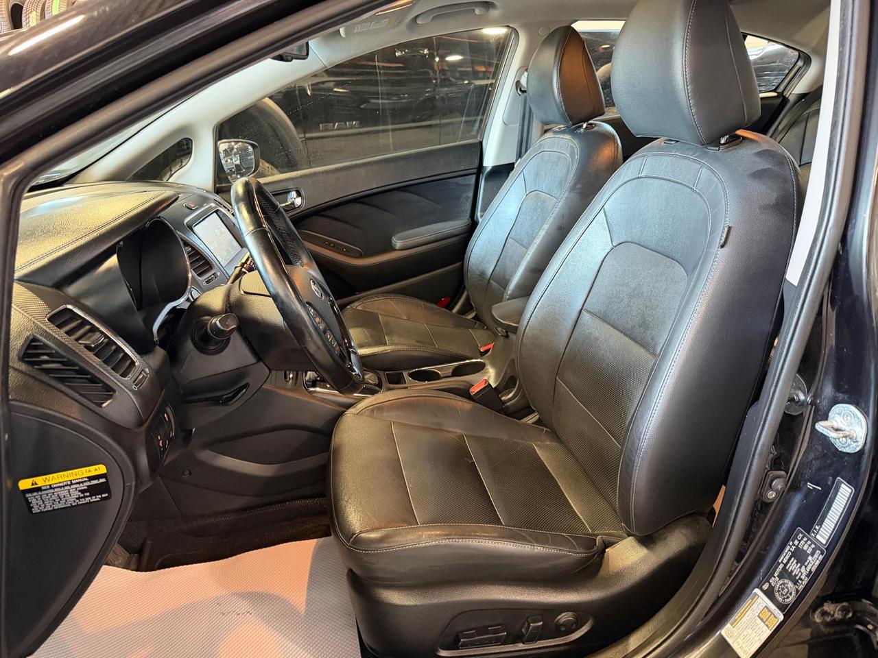 2018 Kia Forte EX LUXURY | LEATHER Photo