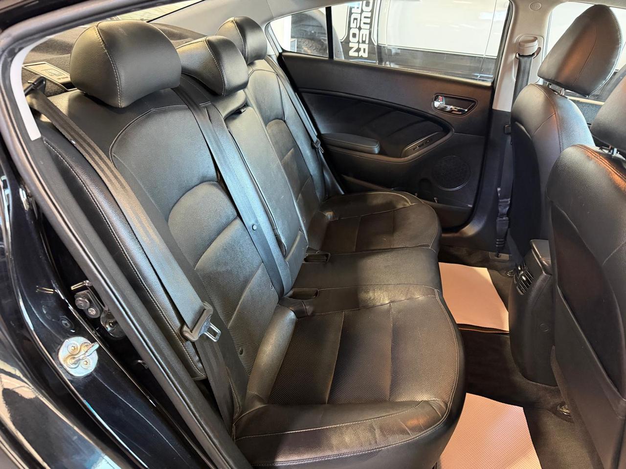 2018 Kia Forte EX LUXURY | LEATHER Photo