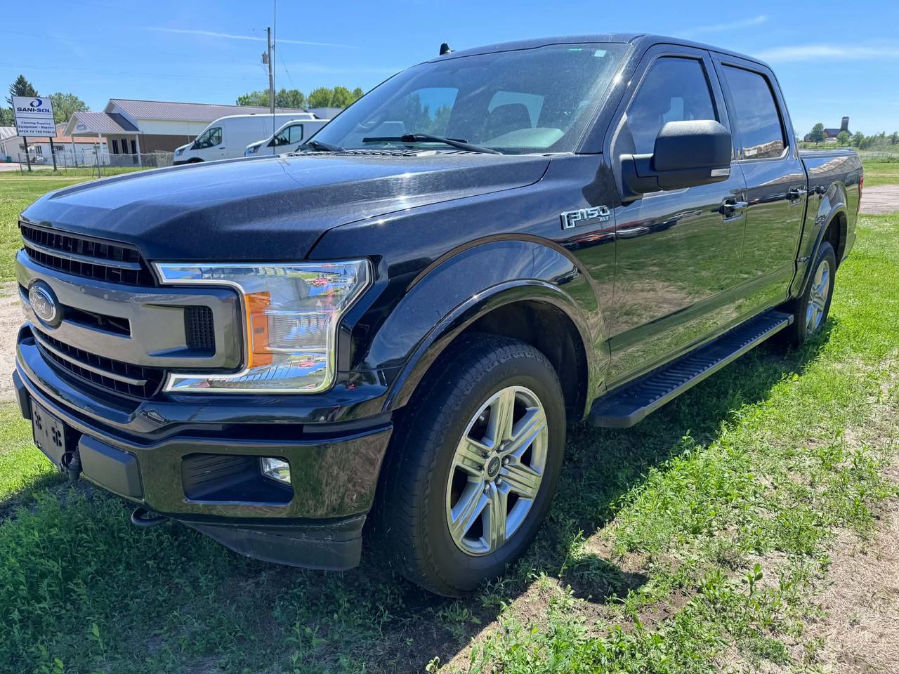 2018 Ford F-150 XLT Photo0