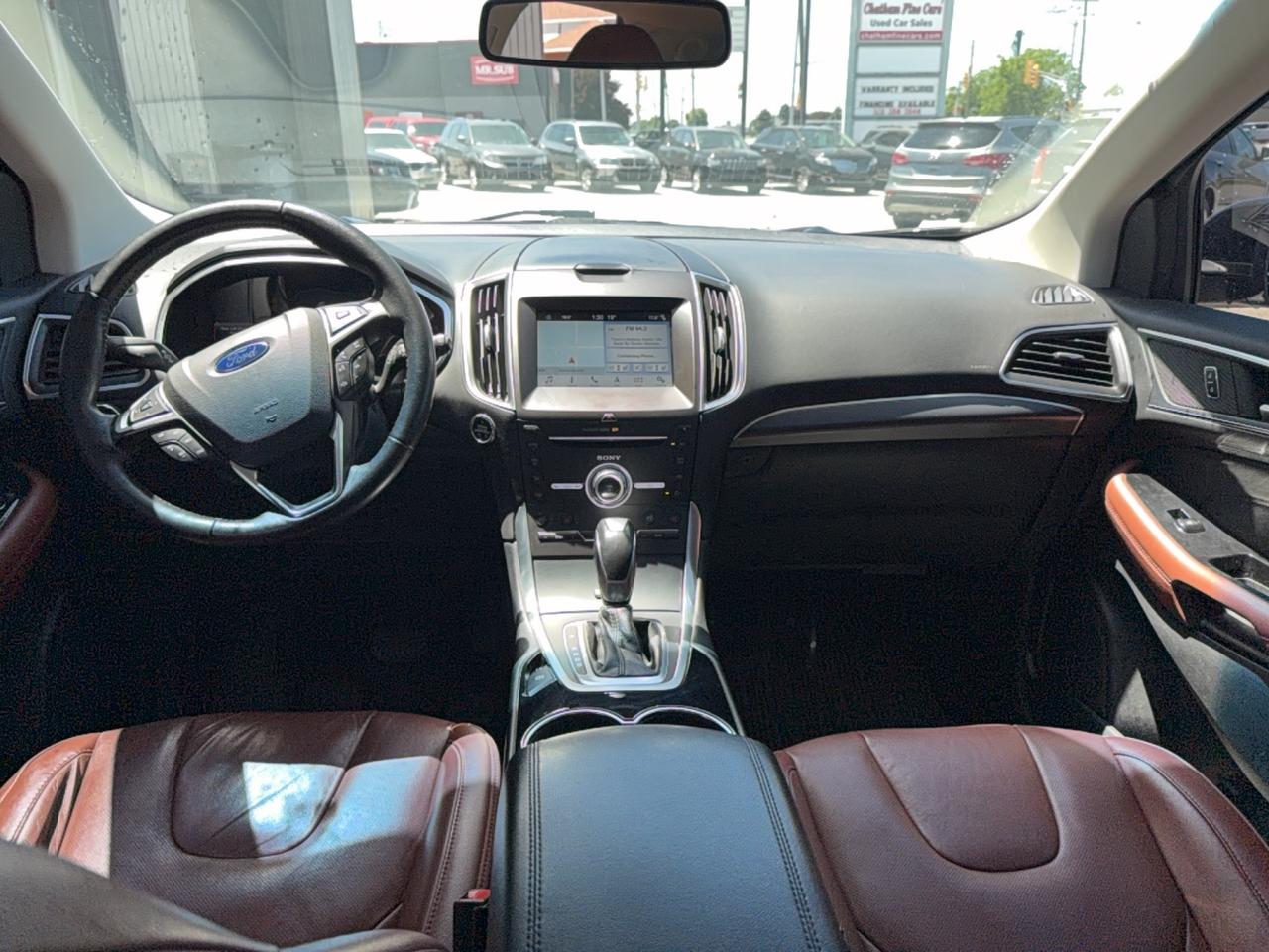 2017 Ford Edge Titanium - Photo #6