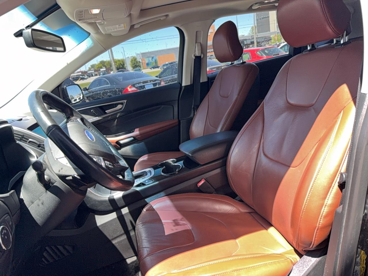 2017 Ford Edge Titanium - Photo #7