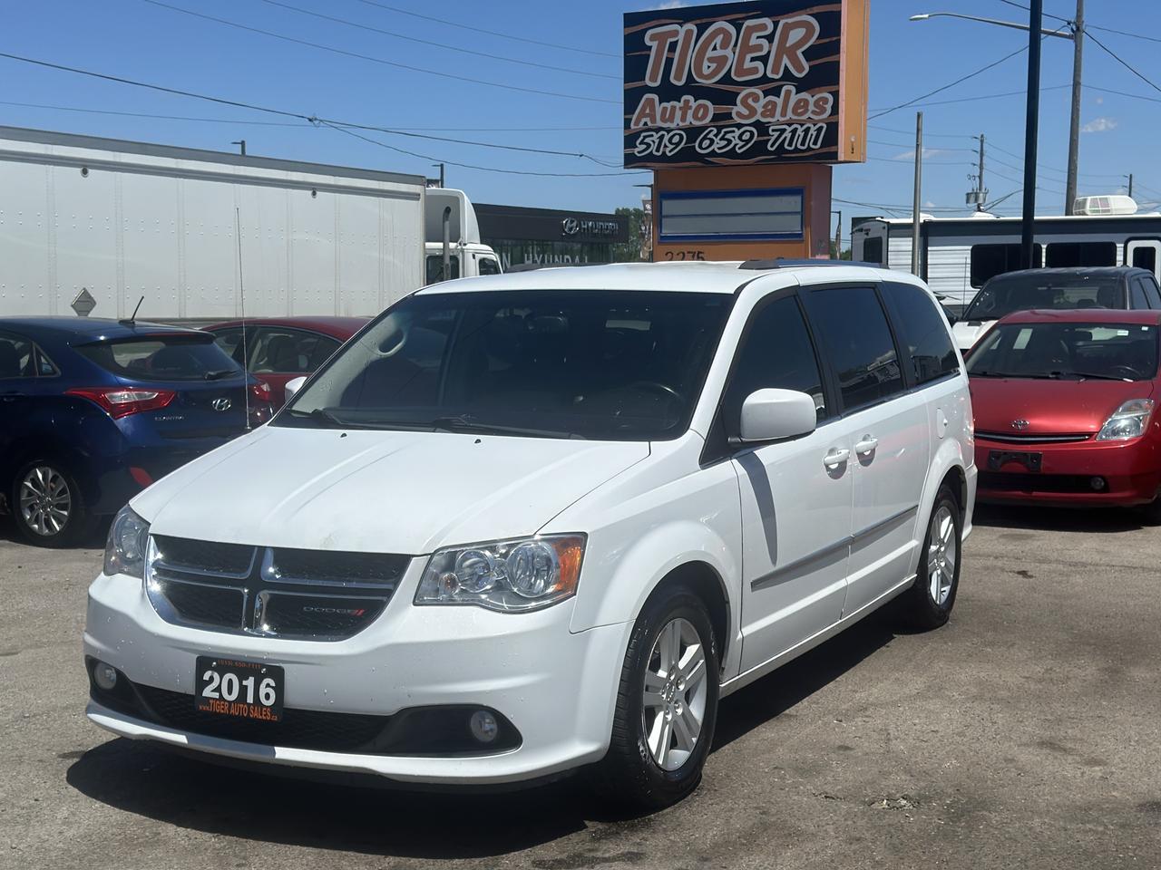 2016 Dodge Grand Caravan Crew Plus, LOADED, WELL MAINTAINED, CERTIFIED