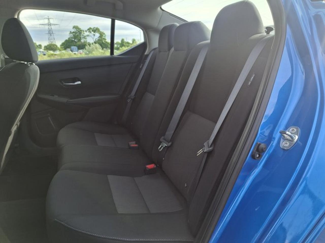 2023 Nissan Sentra SV | Sunroof | Heated Seats | Adaptive Cruise | Remote Start | CarPlay | Rear Cam | and More ! Photo