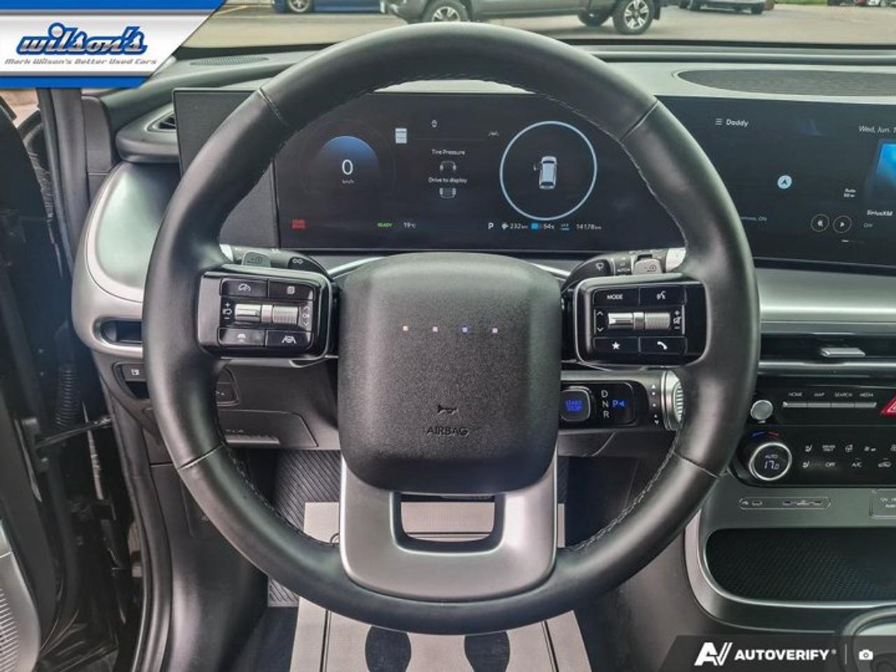 2026 Hyundai IONIQ 9 Preferred Luxury AWD | Leather | Panoramic Sunroof | Heated Seats + Steering | Cooled Seats & More ! Photo
