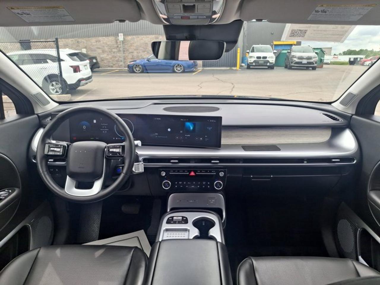 2026 Hyundai IONIQ 9 Preferred Luxury AWD | Leather | Panoramic Sunroof | Heated Seats + Steering | Cooled Seats & More ! Photo