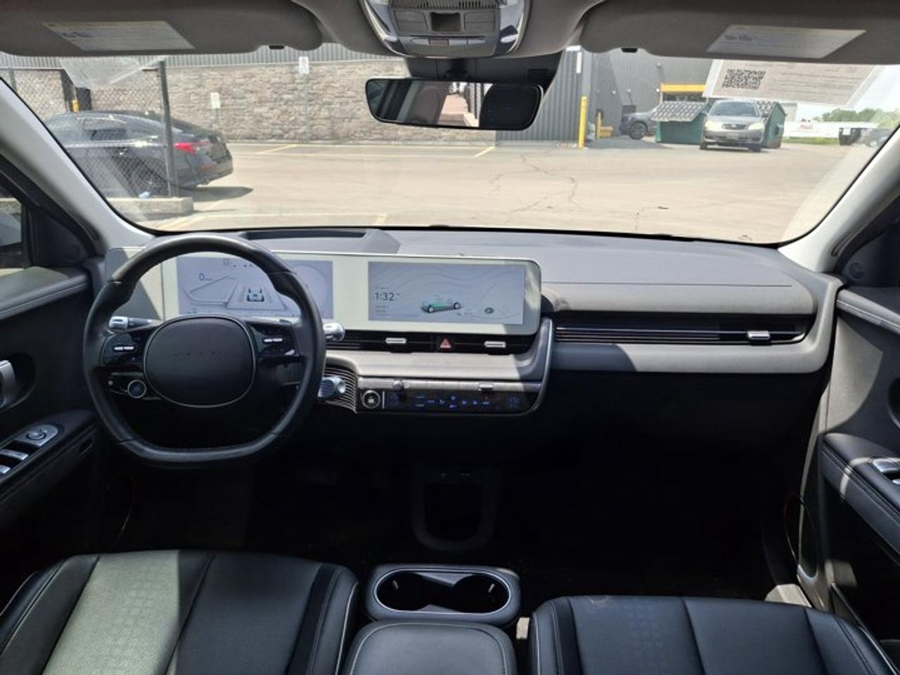 2024 Hyundai IONIQ 5 Preferred Ultimate Pkg Long Range AWD | Leather | Nav | HUD | 360 Camera | Adaptive Cruise & More ! Photo
