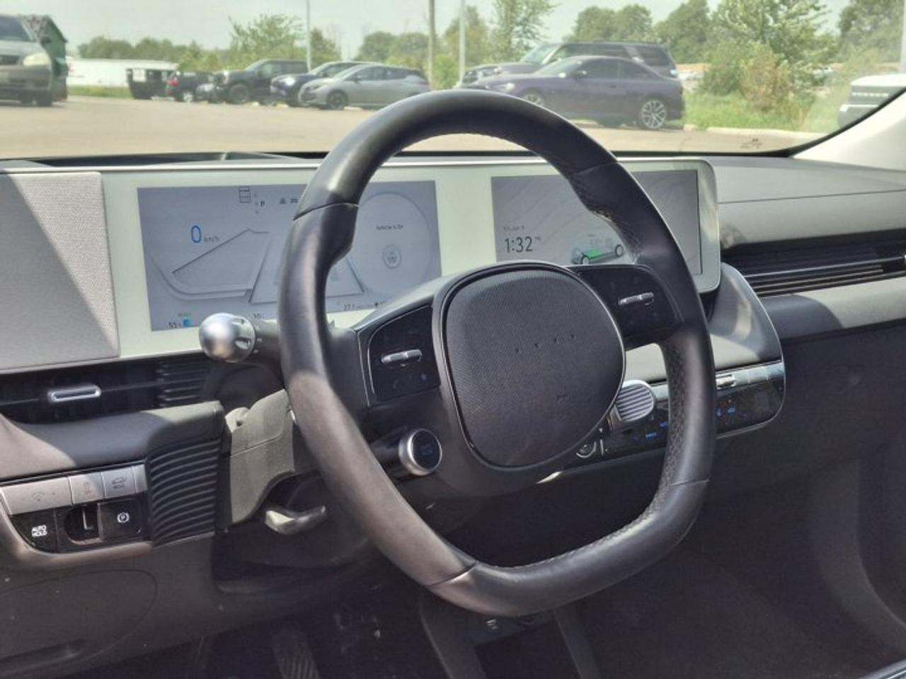 2024 Hyundai IONIQ 5 Preferred Ultimate Pkg Long Range AWD | Leather | Nav | HUD | 360 Camera | Adaptive Cruise & More ! Photo